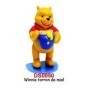 WINNIE CON TARRO DE MIEL - FIGURA PVC