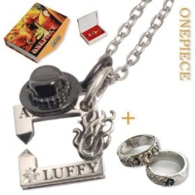 ONEPIECE SET DE COLGANTE Y 2 ANILLOS ASCE